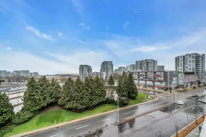Backyard Photo of 703 5766 Gilbert Road, Richmond, BC