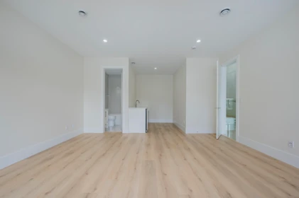 Mudroom Photo of 15665 82 Avenue, Surrey, BC