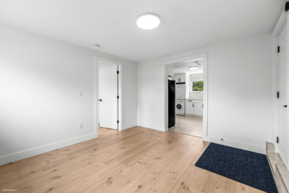 Mudroom Photo of 9360 Pinewell Crescent, Richmond, BC