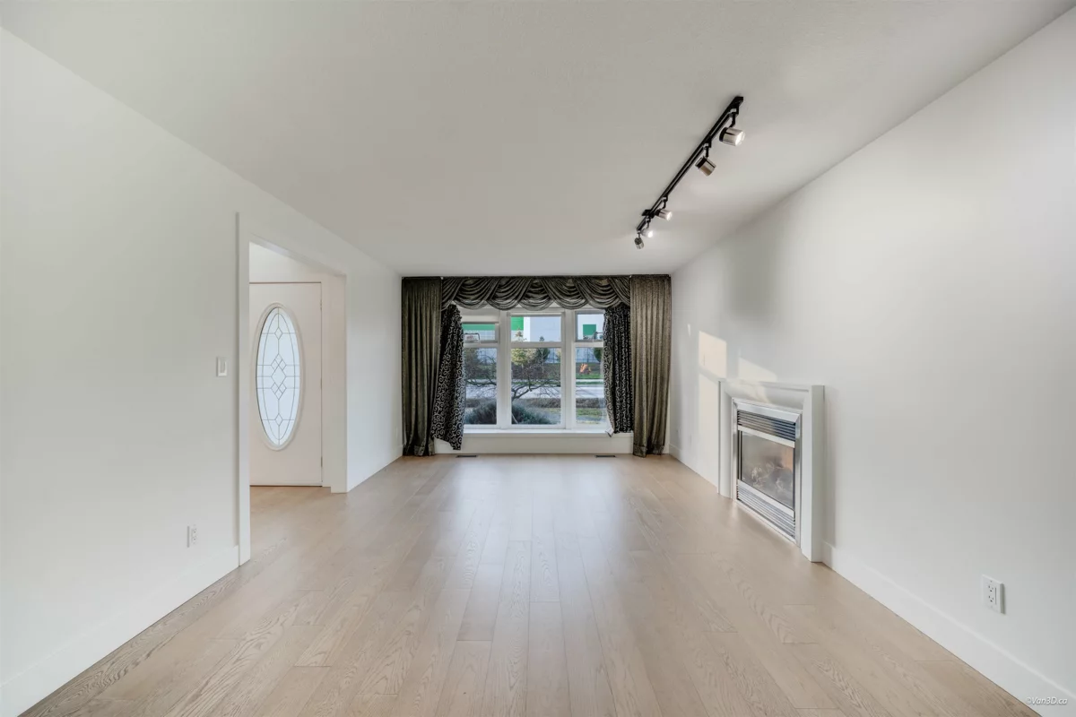Breakfast Nook Photo of 3464 196 Street, Langley, BC
