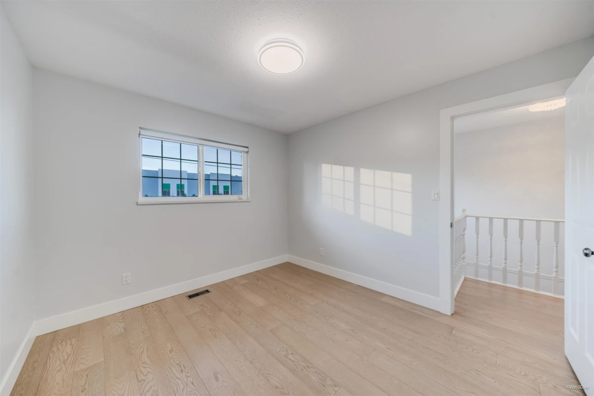 Swimming Pool Photo of 3464 196 Street, Langley, BC