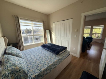 Kitchen Island Photo of 419 9655 King George Boulevard, Surrey, BC