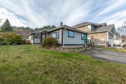8131 Coleman Street, Mission, BC, Mission — Single Family Residence for sale