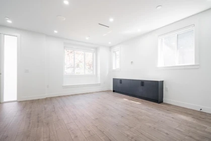 2972 E 7th Avenue, Vancouver, BC, Vancouver — Half Duplex for sale
