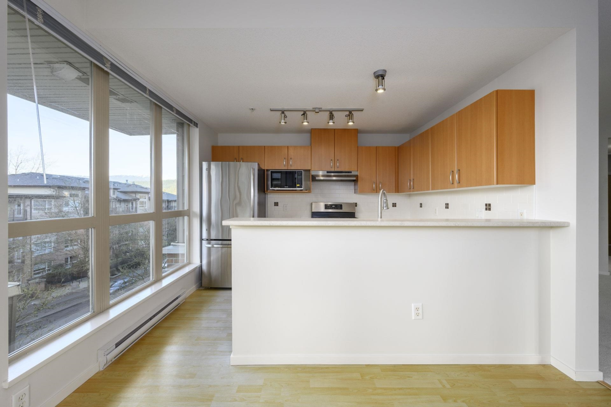 Breakfast Nook Photo of 419 801 Klahanie Drive, Port Moody, BC