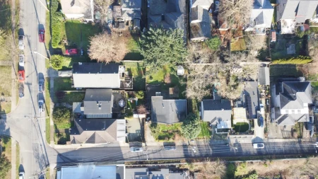 Backyard Photo of 333 Louellen Street, New Westminster, BC
