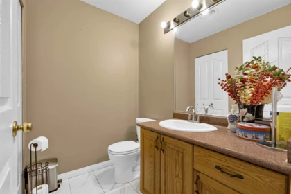 Basement Recreation Room Photo of 6122 168 Street, Surrey, BC