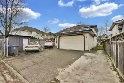 6122 168 Street, Surrey, BC, Surrey — Single Family Residence for sale