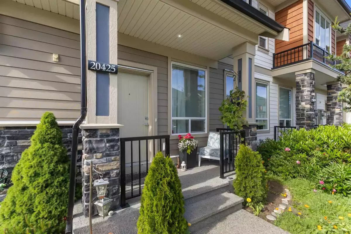 Exterior Rear Photo of 20425 78 Avenue, Langley, BC