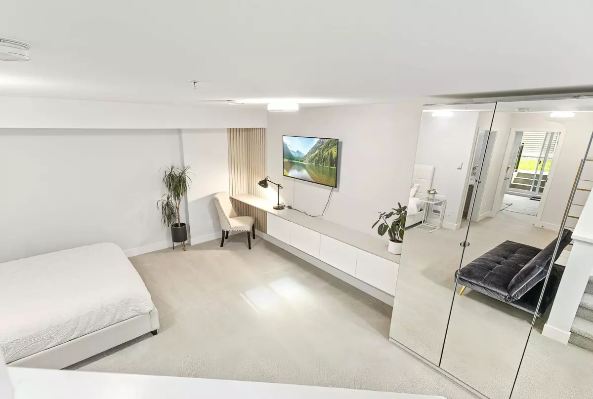 Hallway Photo of 20425 78 Avenue, Langley, BC