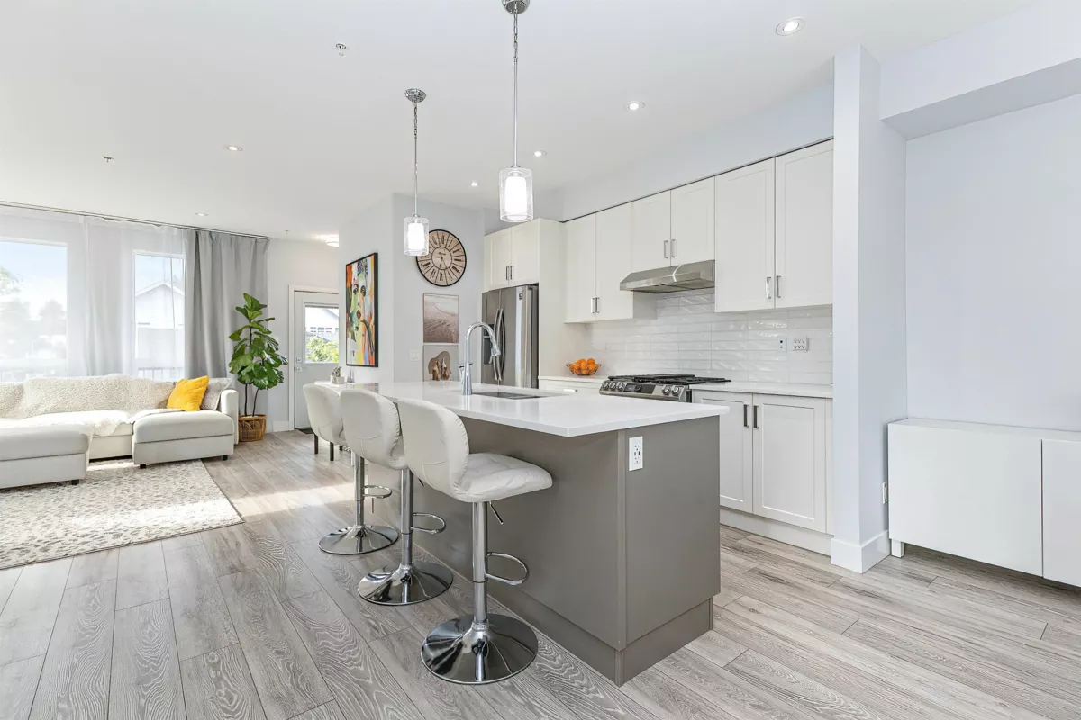 Kitchen Photo of 20425 78 Avenue, Langley, BC