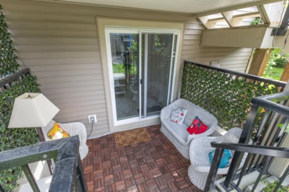 Swimming Pool Photo of 20425 78 Avenue, Langley, BC