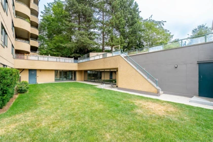 Outdoor Patio Photo of 906 1026 Queens Avenue, New Westminster, BC