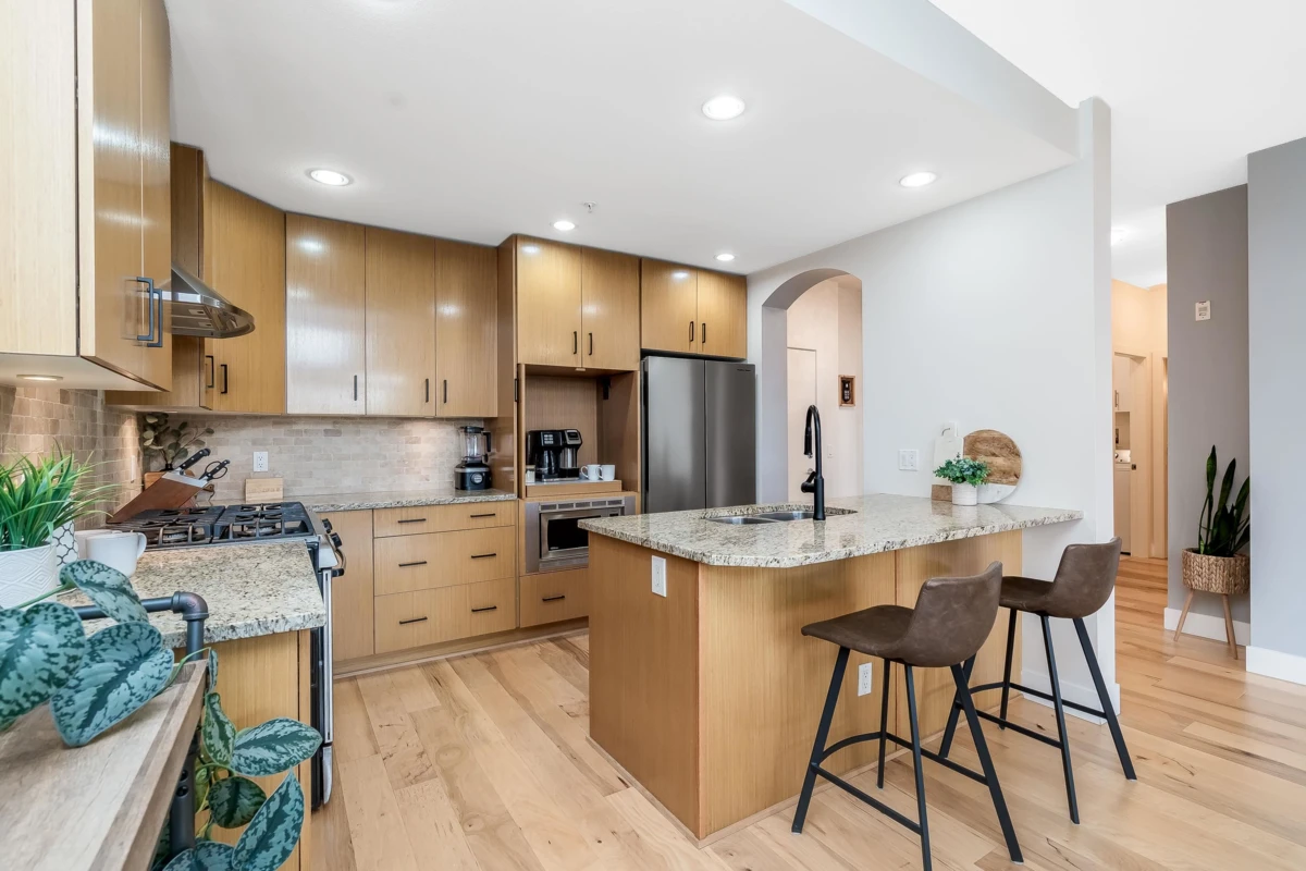 Family Room Photo of 306 16483 64 Avenue, Surrey, BC