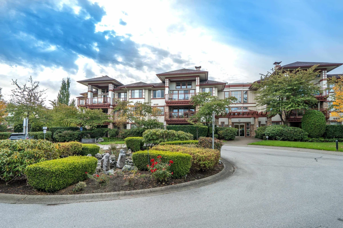 Living Room Photo of 306 16483 64 Avenue, Surrey, BC