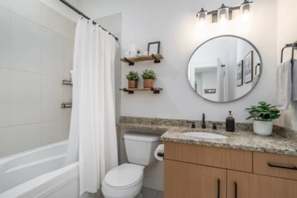 Mudroom Photo of 306 16483 64 Avenue, Surrey, BC