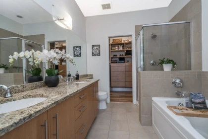 Office / Den Photo of 306 16483 64 Avenue, Surrey, BC