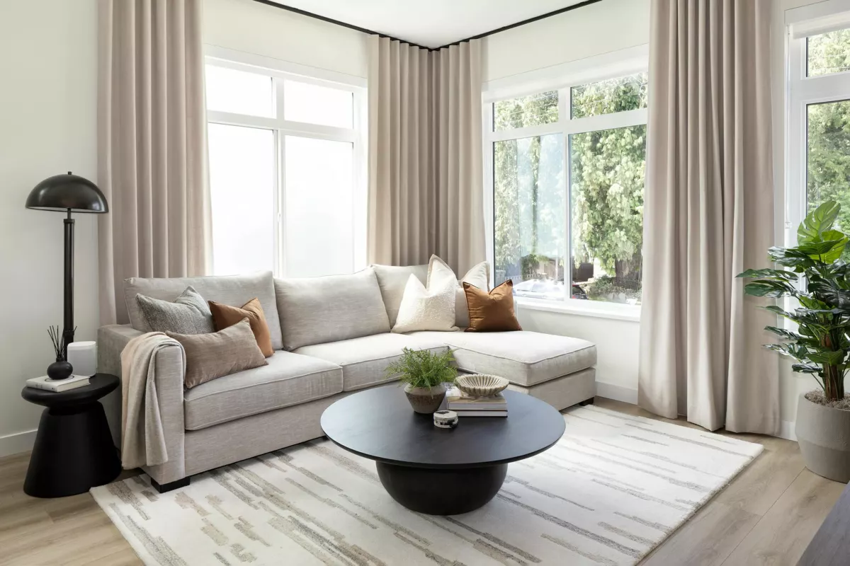 Kitchen Photo of 3 2150 Rindall Avenue, Port Coquitlam, BC