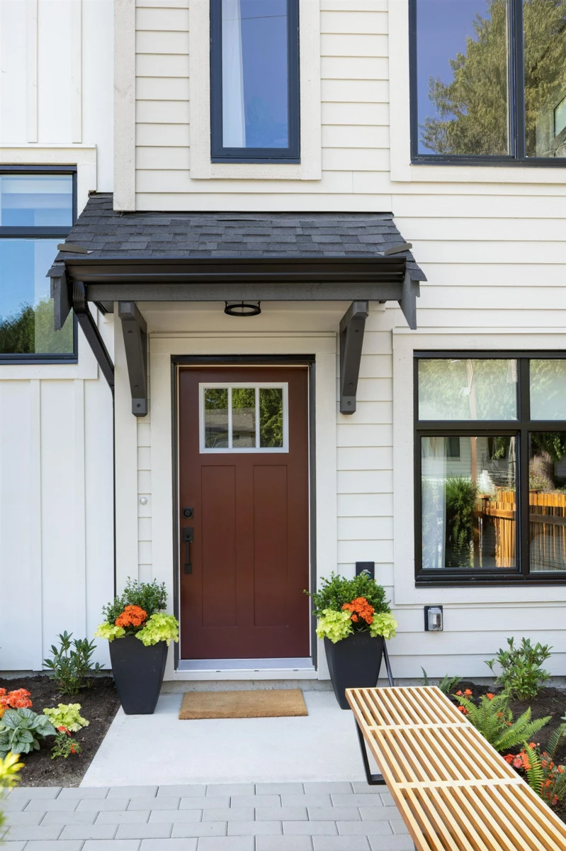 Living Room Photo of 3 2150 Rindall Avenue, Port Coquitlam, BC