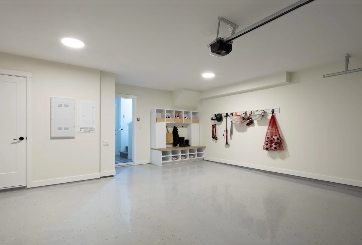 Outdoor Patio Photo of 3 2150 Rindall Avenue, Port Coquitlam, BC