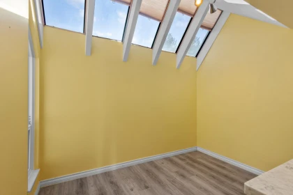 Basement Recreation Room Photo of 8531 Timber Court, Burnaby, BC
