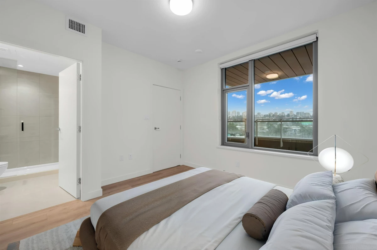Dining Area Photo of 320 755 Harbourside Drive, North Vancouver, BC