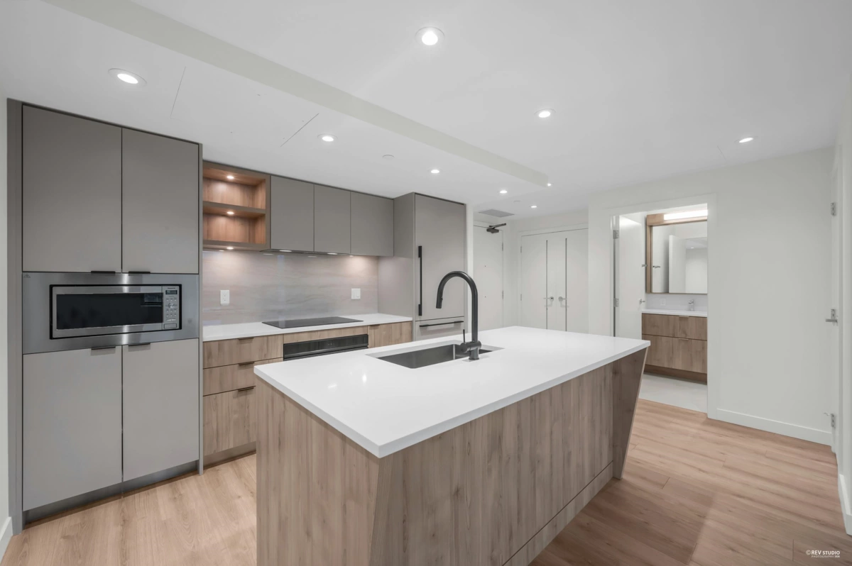 Family Room Photo of 320 755 Harbourside Drive, North Vancouver, BC