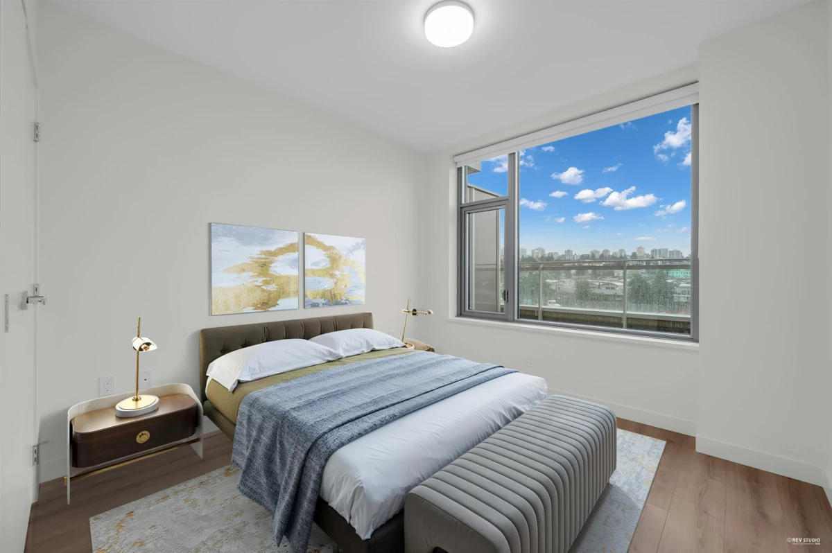 Kitchen Island Photo of 320 755 Harbourside Drive, North Vancouver, BC