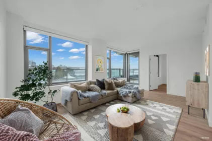 320 755 Harbourside Drive, North Vancouver, BC, Lower Lonsdale — 2 bed apartment/condo for sale