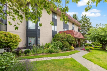 204 1458 Blackwood Street, White Rock, BC, White Rock — Apartment/Condo for sale