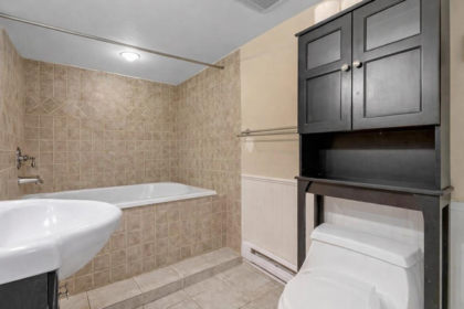 Guest Bathroom Photo of 1311 Kamloops Street, Vancouver, BC