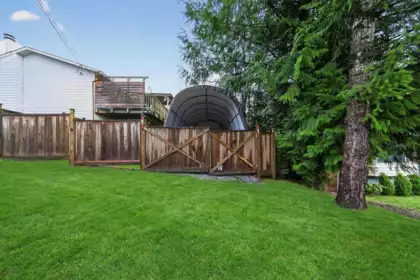 Front Yard Photo of 32534 14 Avenue, Mission, BC