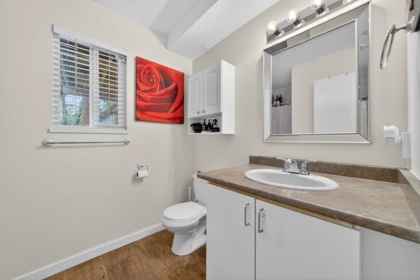 Hallway Photo of 32534 14 Avenue, Mission, BC