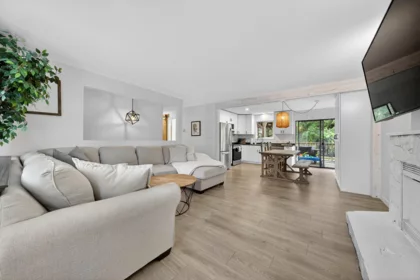 Kitchen Photo of 32534 14 Avenue, Mission, BC