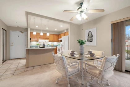 Primary Bedroom Photo of 202 14950 Thrift Avenue, White Rock, BC