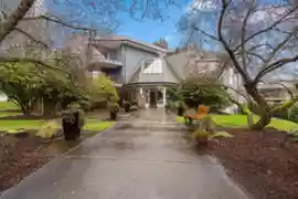 202 14950 Thrift Avenue, White Rock, BC