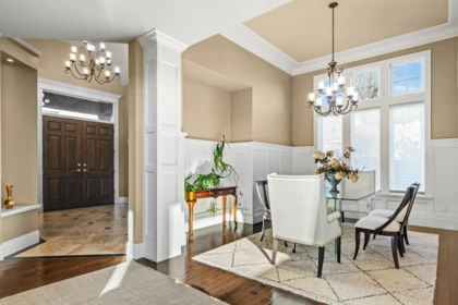 Kitchen Island Photo of 2660 Eagle Mountain Drive, Abbotsford, BC