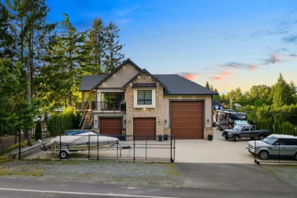 Community Amenities Photo (Clubhouse) of 4033 Prairie Street, Abbotsford, BC