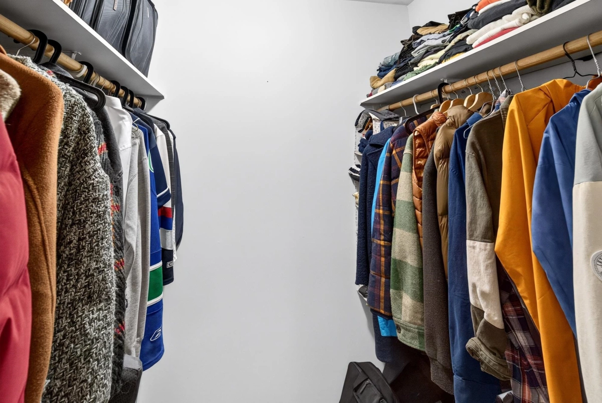 Basement Recreation Room Photo of 201 10720 138 Street, Surrey, BC