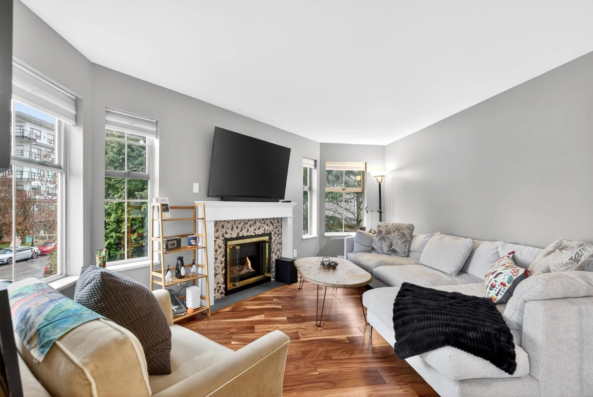 Living Room Photo of 201 10720 138 Street, Surrey, BC