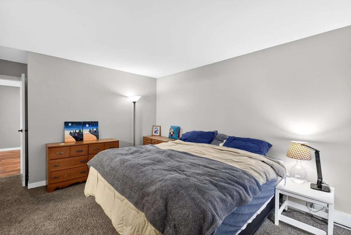 Office / Den Photo of 201 10720 138 Street, Surrey, BC