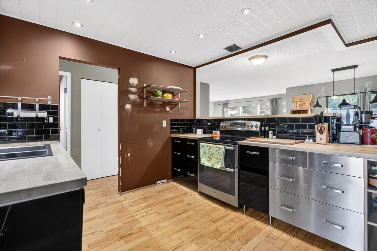 Bedroom 3 Photo of 3237 Mayne Crescent, Coquitlam, BC