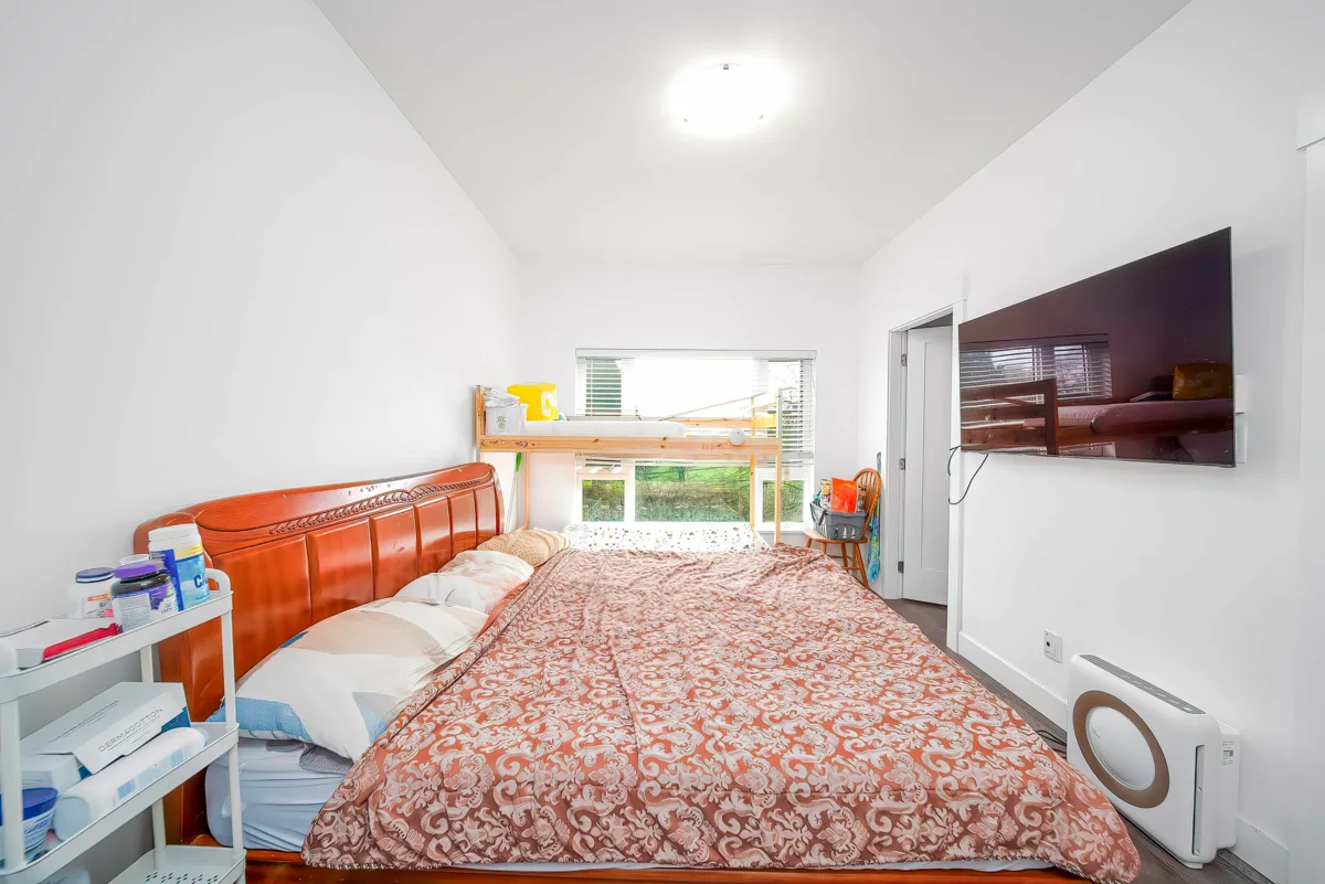 Outdoor Kitchen Photo of 2 6611 Eckersley Road, Richmond, BC