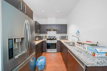 Basement Recreation Room Photo of 2 6611 Eckersley Road, Richmond, BC
