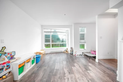Outdoor Patio Photo of 2 6611 Eckersley Road, Richmond, BC
