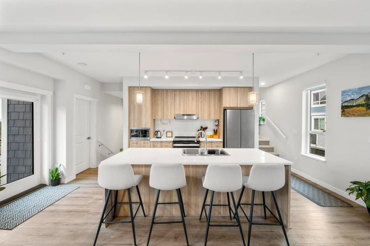 Dining Area Photo of 44 8335 Nelson Street, Mission, BC