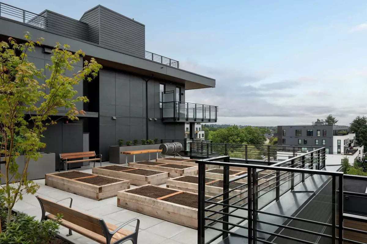 Front Yard Photo of 210 2450 Garden Drive, Vancouver, BC