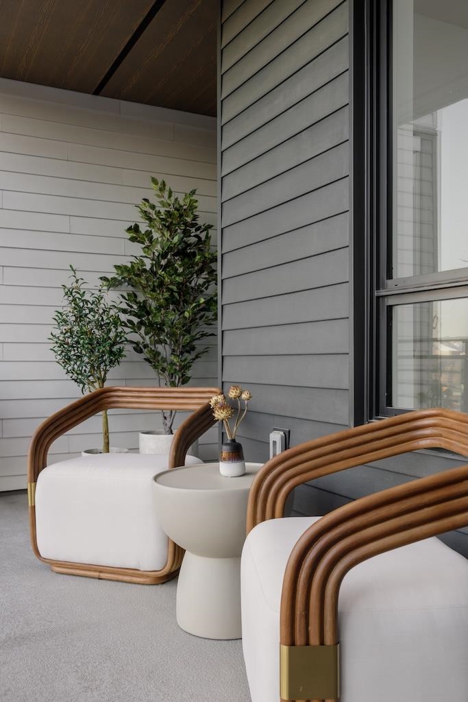 Hallway Photo of 210 2450 Garden Drive, Vancouver, BC