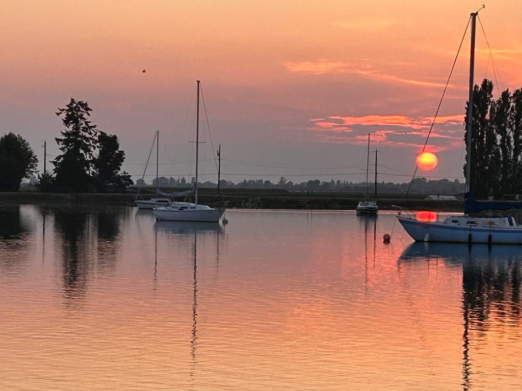 Fitness Center Photo Near 7 14085 Nico Wynd Place, Surrey, BC