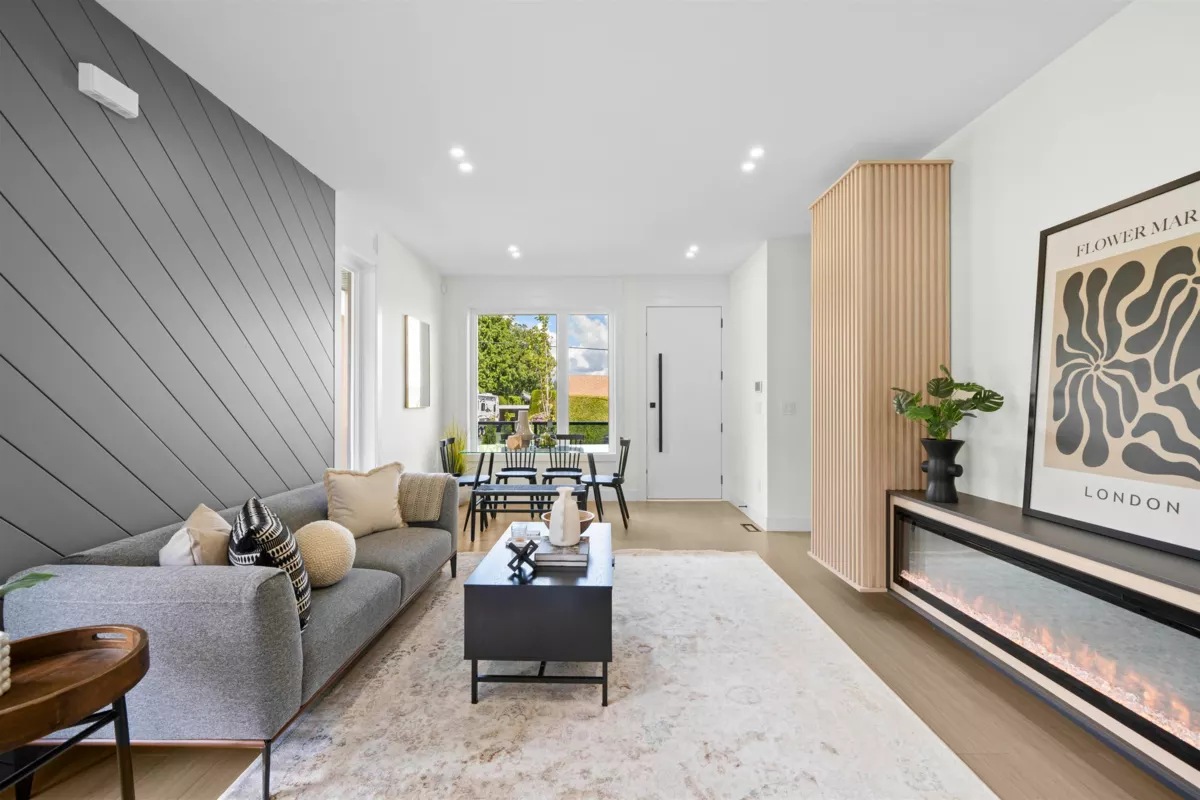 Kitchen Island Photo of 1 314 Nelson Street, Coquitlam, BC